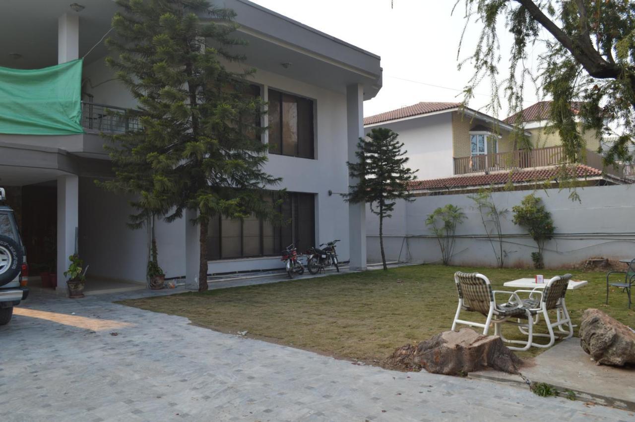 Royal Manor F-10 Islamabad Exterior foto