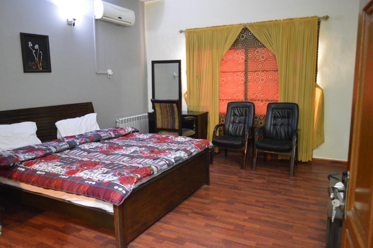 Royal Manor F-10 Islamabad Exterior foto
